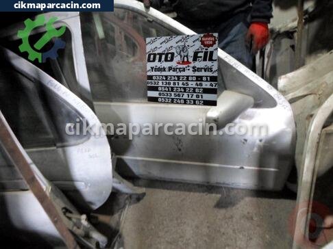 Ford Mondeo Sağ Ön Kapı çıkma parça