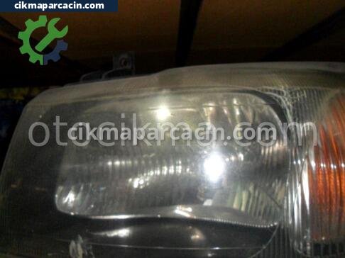 Ford Transit Sağ Ön Far çıkma parça
