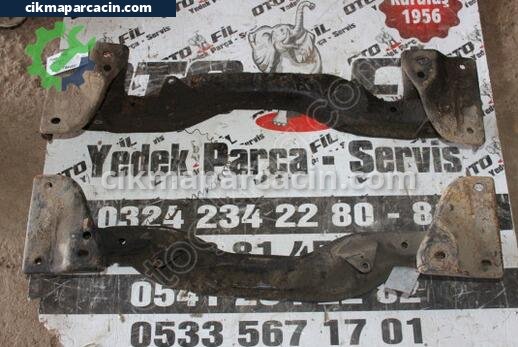 Ford Sierra Arka Travers çıkma parça