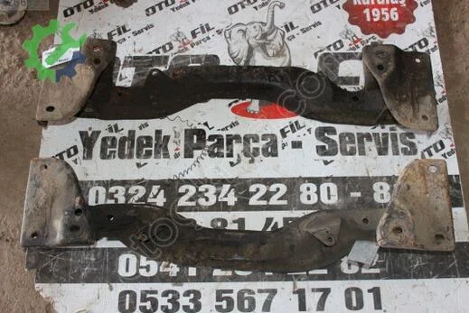 Ford Sierra Arka Travers çıkma parça