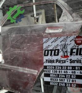 FORD SİERRA ARKA SOL KIRMIZI KAPI ÇIKMA