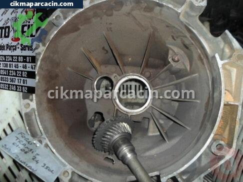 Ford Transit Şanzıman çıkma parça