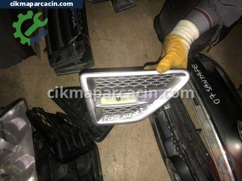 Land Rover Freelander Sağ Çamurluk çıkma parça