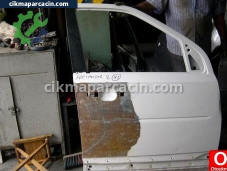 Land Rover Freelander Sağ Ön Kapı çıkma parça