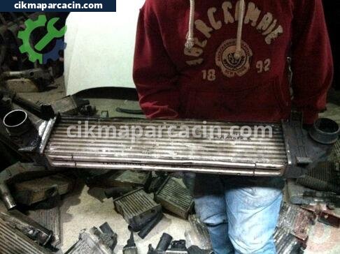 Land Rover Freelander Intercooler Radyatörü çıkma parça