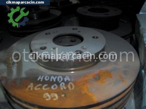 Mazda 626 Fren Disk Aynası çıkma parça