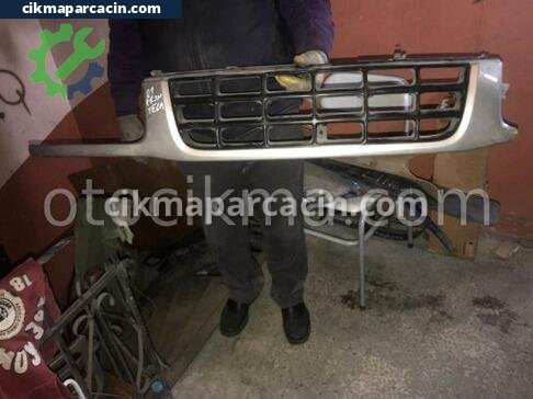 Opel Frontera Panjur çıkma parça