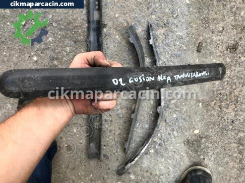 Ford Fusion Tampon Izgara Çıtası çıkma parça