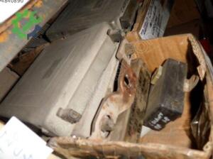 GALANT 1988 - 1990 1.8 MOTOR BEYİNİ MD127948, MD729381