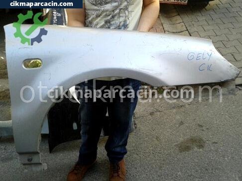 Geely Echo Ön Çamurluk çıkma parça