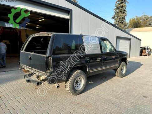 GMC Yukon Kupa çıkma parça