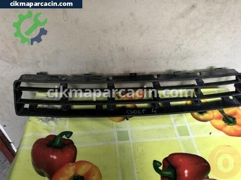 Volkswagen Golf Tampon Izgarası çıkma parça