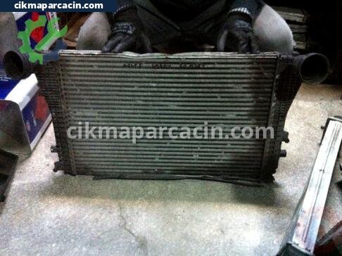 Volkswagen Golf Intercooler Radyatörü çıkma parça