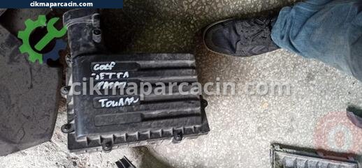 Volkswagen Golf Hava Filtresi Kutusu çıkma parça