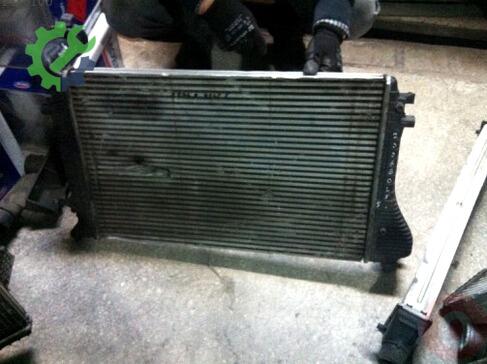 Volkswagen Golf Intercooler Radyatörü 5-JETTA çıkma parça