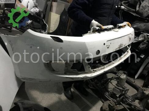 Volkswagen Golf Ön Tampon çıkma parça