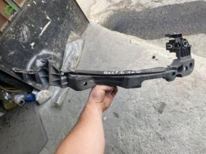 GOLF 6 SAĞ FAR BRAKETİ VOLKSWAGEN ORJİNAL ÇIKMA PARÇA