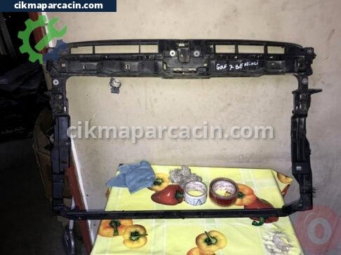 Volkswagen Golf Ön Panel çıkma parça