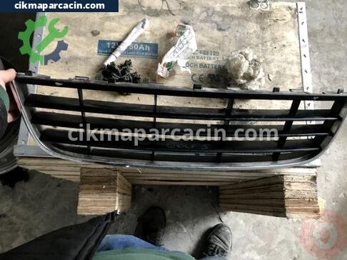 Volkswagen Golf Tampon Izgarası çıkma parça