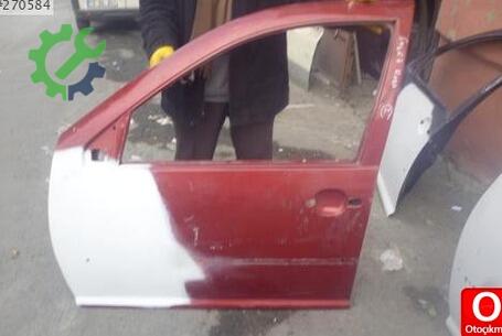 Volkswagen Golf Sol Ön Kapı çıkma parça
