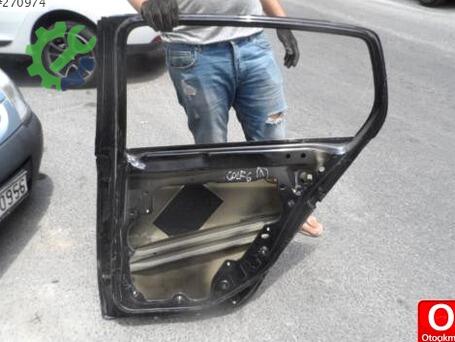 Volkswagen Golf Sağ Arka Kapı çıkma parça
