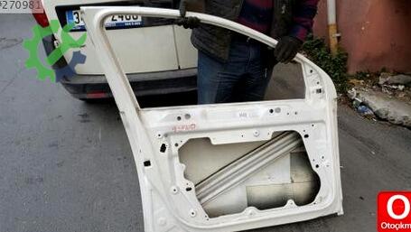Volkswagen Golf Sol Ön Kapı çıkma parça