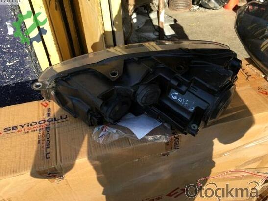 Volkswagen Golf Sağ Ön Far çıkma parça