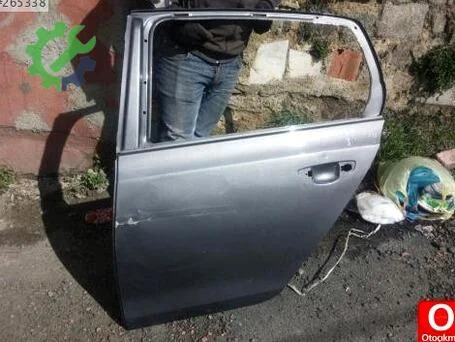 Volkswagen Golf Sol Arka Kapı çıkma parça