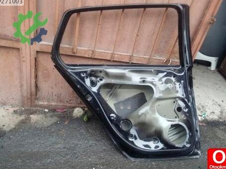 Volkswagen Golf Sol Arka Kapı çıkma parça