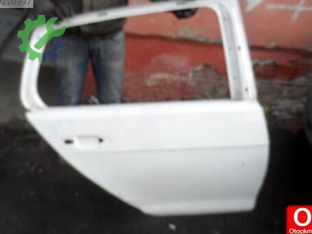 Volkswagen Golf Sağ Arka Kapı çıkma parça