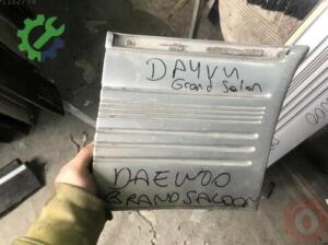 GRAND SALOON SAĞ ÖN ÇAMURLUK KAPLAMASI DAEWOO ORJİNAL ÇIKMA