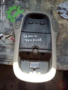 GRAND VOYAGER TAVAN LAMBASI CHRYSLER ORJİNAL ÇIKMA PARÇA