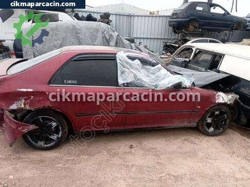Honda Civic Sağ Taşıyıcı çıkma parça