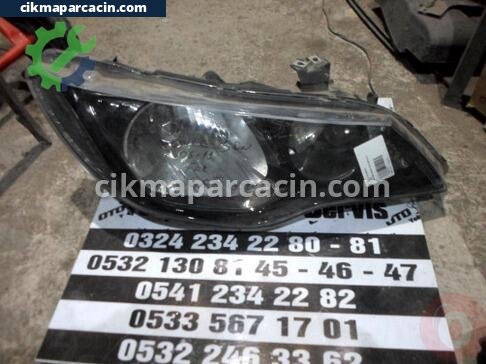 Honda Civic Sağ Ön Far çıkma parça