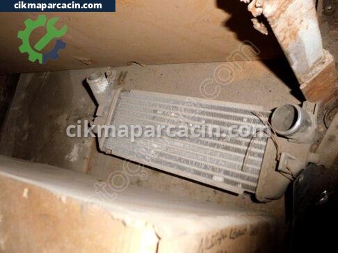 Honda Civic Intercooler Radyatörü çıkma parça