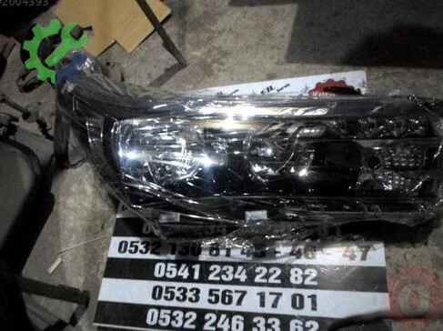 Honda Civic Sağ Ön Far çıkma parça