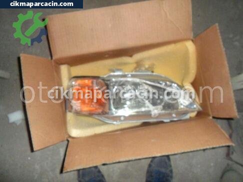 Honda Civic Sağ Ön Far çıkma parça