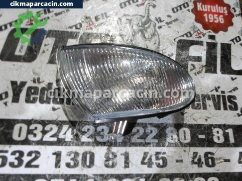Hyundai Accent Sinyal çıkma parça