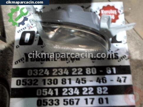 Hyundai Accent Sağ Ön Far çıkma parça