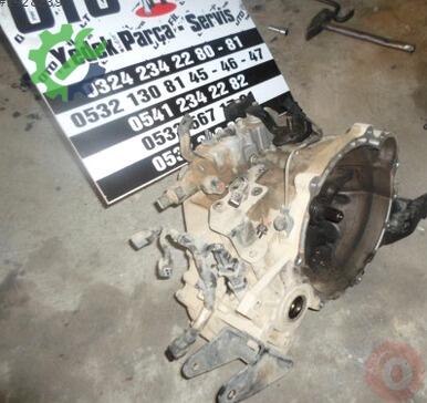 Hyundai Accent Şanzıman çıkma parça