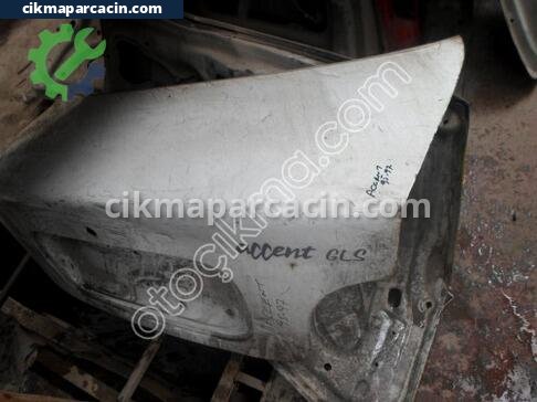 Hyundai Accent Bagaj çıkma parça