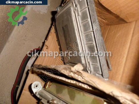 Hyundai Accent Beyin çıkma parça