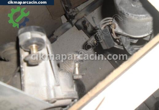 Hyundai Elantra Silecek Motoru çıkma parça