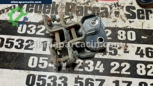 Hyundai Accent Sağ Arka Kapı Menteşesi çıkma parça