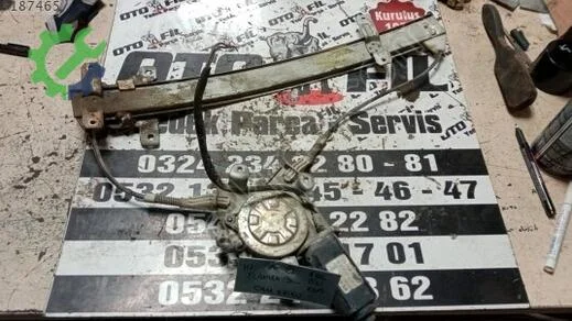 Hyundai Accent Sol Ön Cam Krikosu çıkma parça