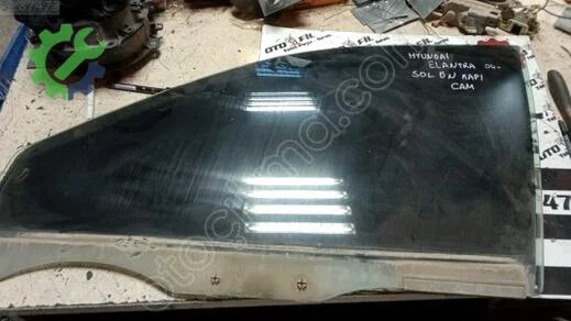 Hyundai Accent Sol Ön Kapı Camı çıkma parça