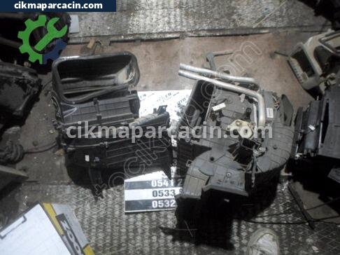 Hyundai Accent Kalorifer Kutusu çıkma parça