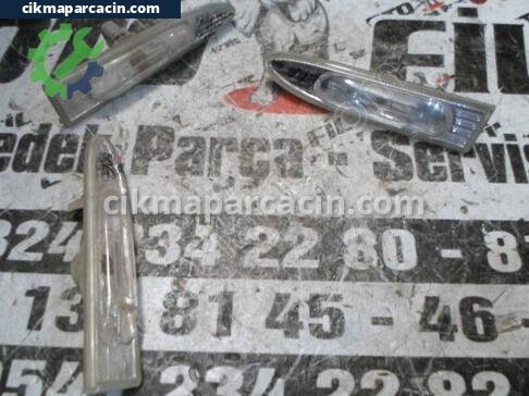Hyundai Accent Sinyal çıkma parça