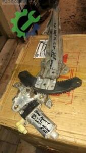 HYUNDAİ H100 2004-2012 2.5 DİZEL SAĞ ÖN CAM KRİKOSU