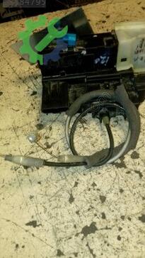 Hyundai i20 Sağ Ön Kapı Kilidi çıkma parça